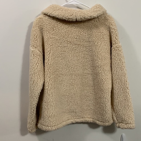 A New Day New With Tags soft soft pullover, excellent condition, Size Medium - Picture 2 of 5